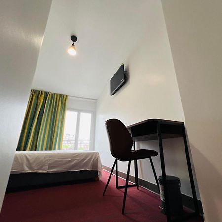 Auberge De Bagneux บานิว ภายนอก รูปภาพ